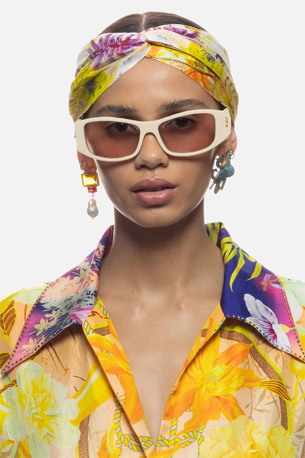 PINOT AT THE PALAZZO SUNGLASSES BUTTER sold by Camilla product image thumbnail 4