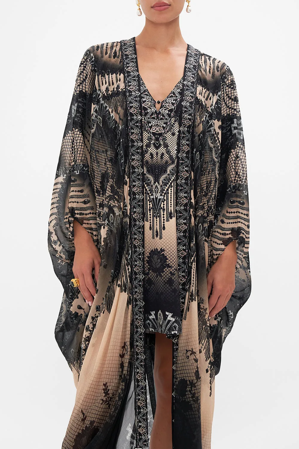 LAYER WITH CB PANEL CURTAIN CALL CHAOS sold by Camilla product image thumbnail 5