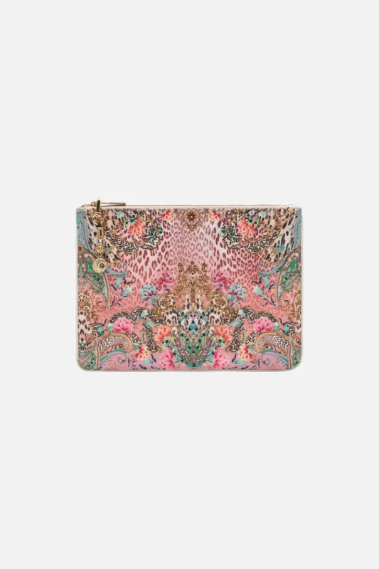 SMALL CANVAS CLUTCH QUEEN ATLANTIS sold by Camilla