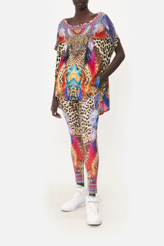 LOOSE FIT TEE KINGDOM CALL sold by Camilla