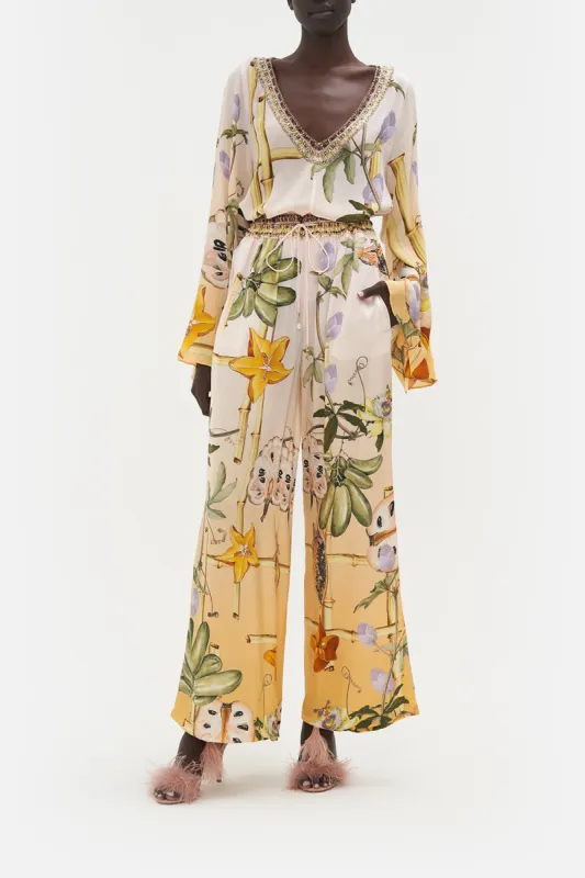 STRAIGHT LEG PANT ORIGINAL SIN sold by Camilla