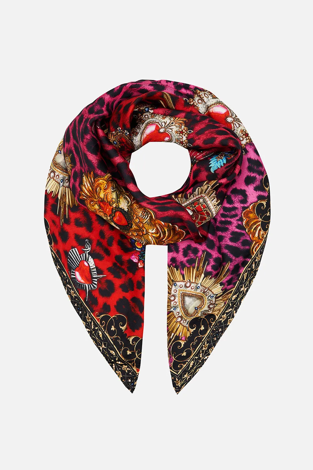 LARGE SQUARE SCARF ARTESANIA MANIA sold by Camilla