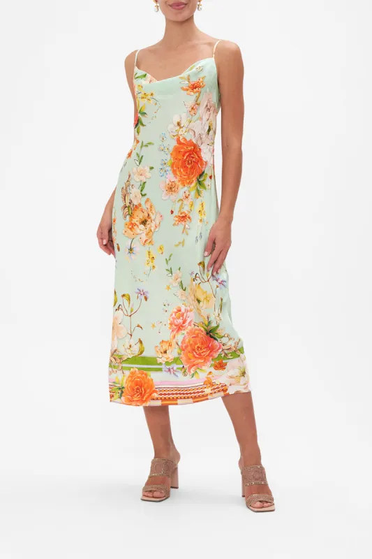 LONG BIAS SLIP TALK THE WALK sold by Camilla