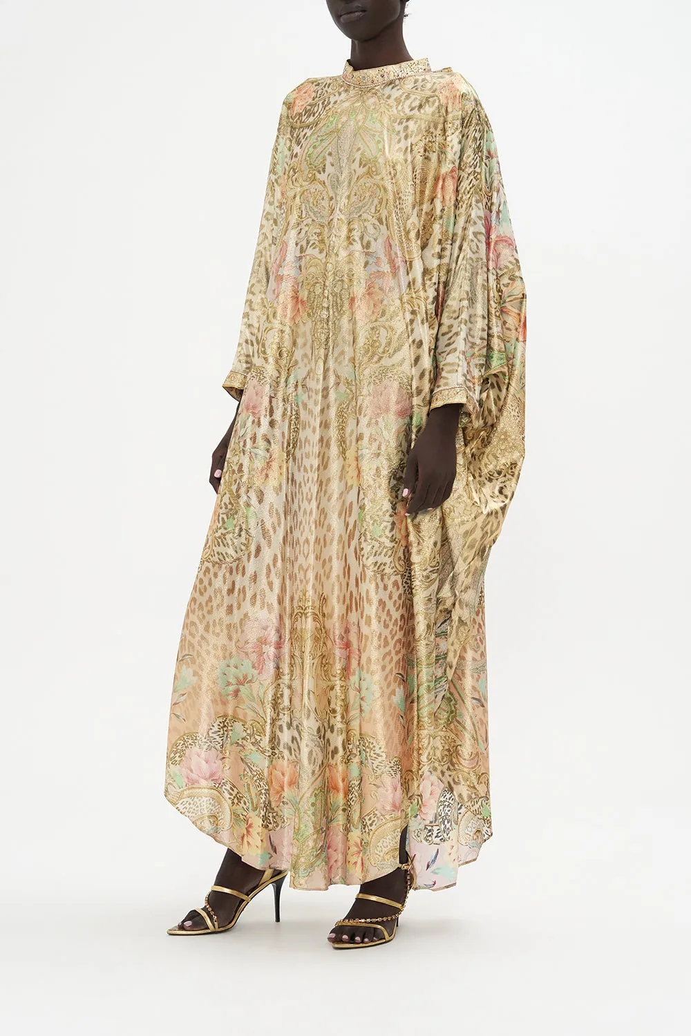 HIGH COLLAR KAFTAN WITH TIE QUEEN ATLANTIS sold by Camilla product image thumbnail 4