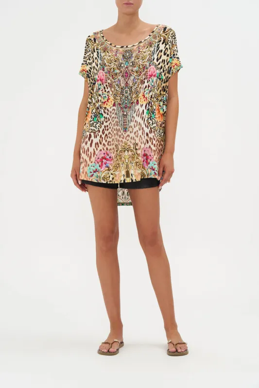 LOOSE FIT TEE QUEEN ATLANTIS sold by Camilla