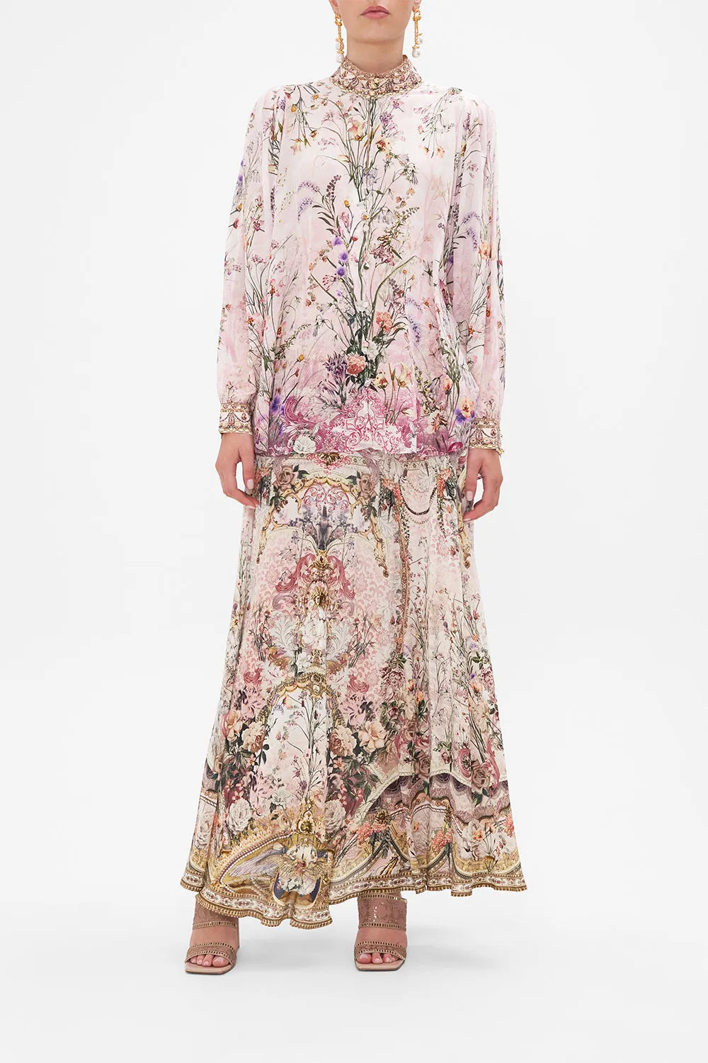 DROP SLEEVE SWING BLOUSE KISSED BY THE PRINCE sold by Camilla