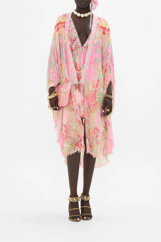 SCALLOPED EDGE LAYER TEA WITH TUSCHINSKI sold by Camilla