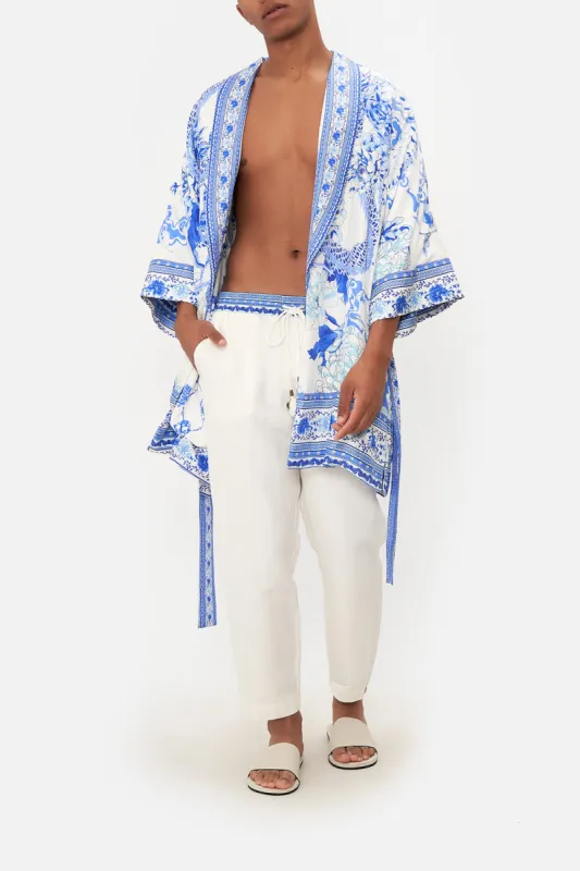 REVERSIBLE MID LENGTH ROBE HEART OF A DRAGON sold by Camilla