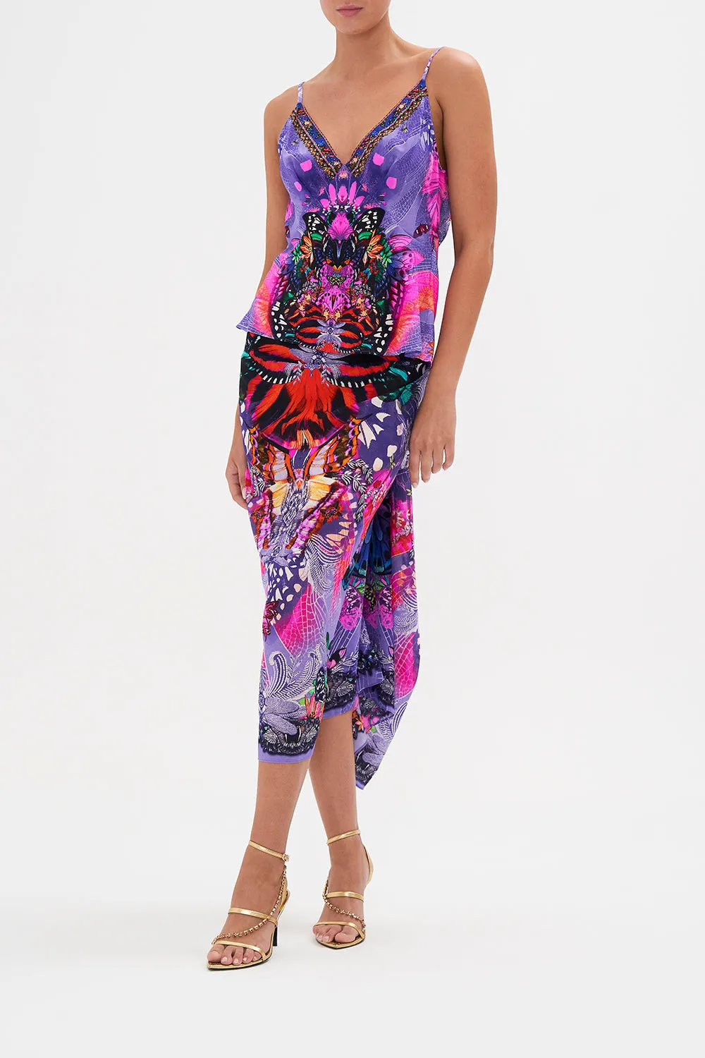 V NECK CAMI INDIRA sold by Camilla