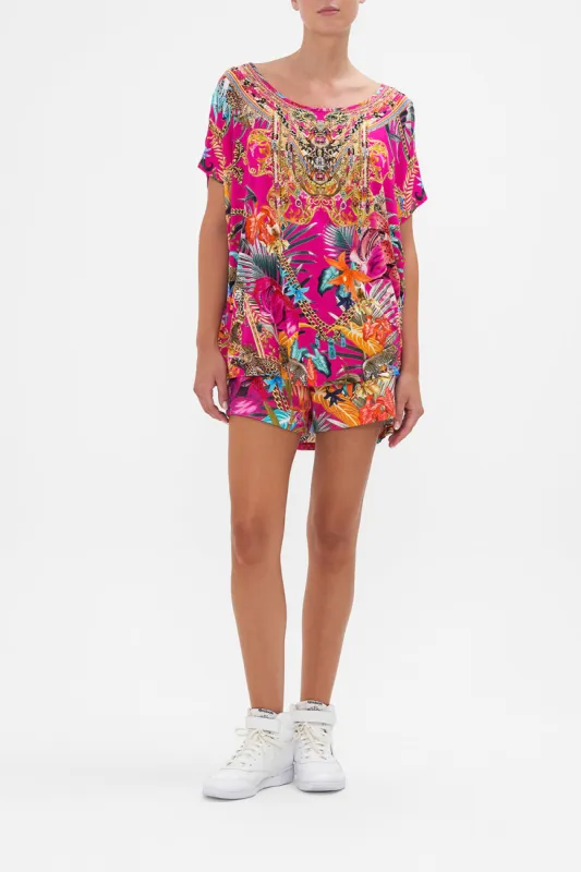 LOOSE FIT TEE GAIAS GIRL sold by Camilla