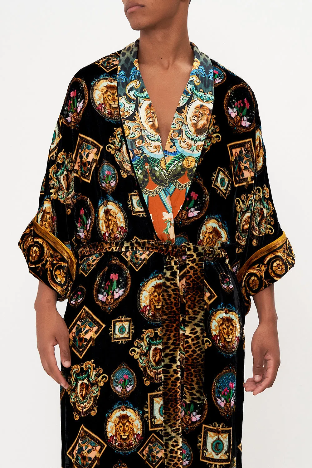 LONG LINE REVERSIBLE ROBE FEARLESS FELIS sold by Camilla product image thumbnail 5