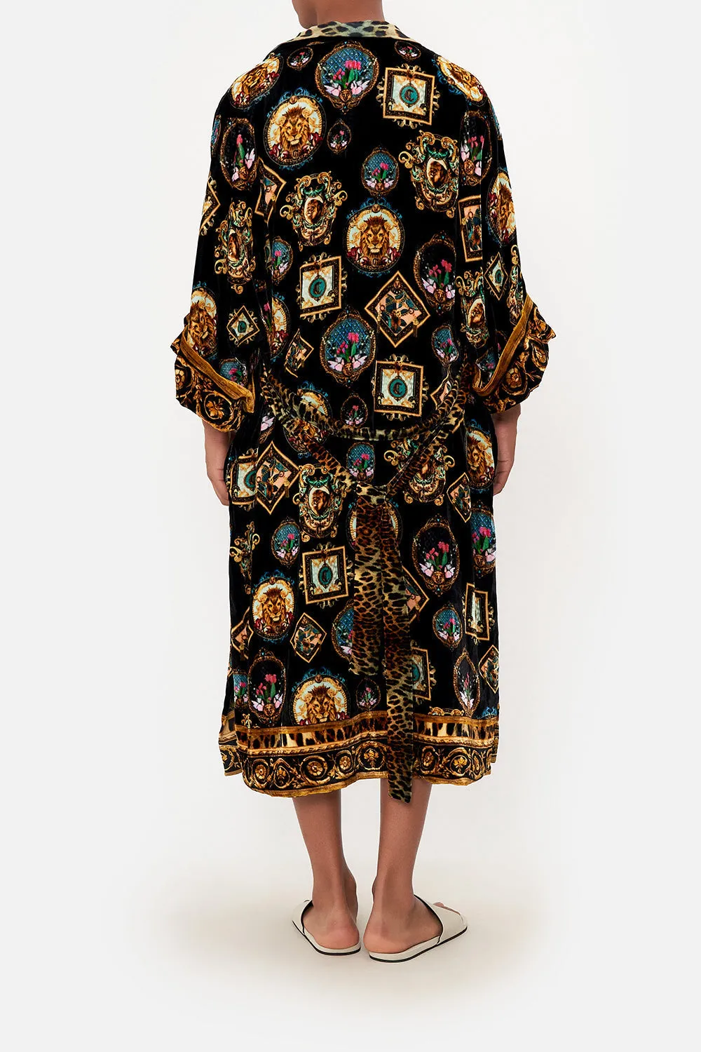 LONG LINE REVERSIBLE ROBE FEARLESS FELIS sold by Camilla product image thumbnail 2