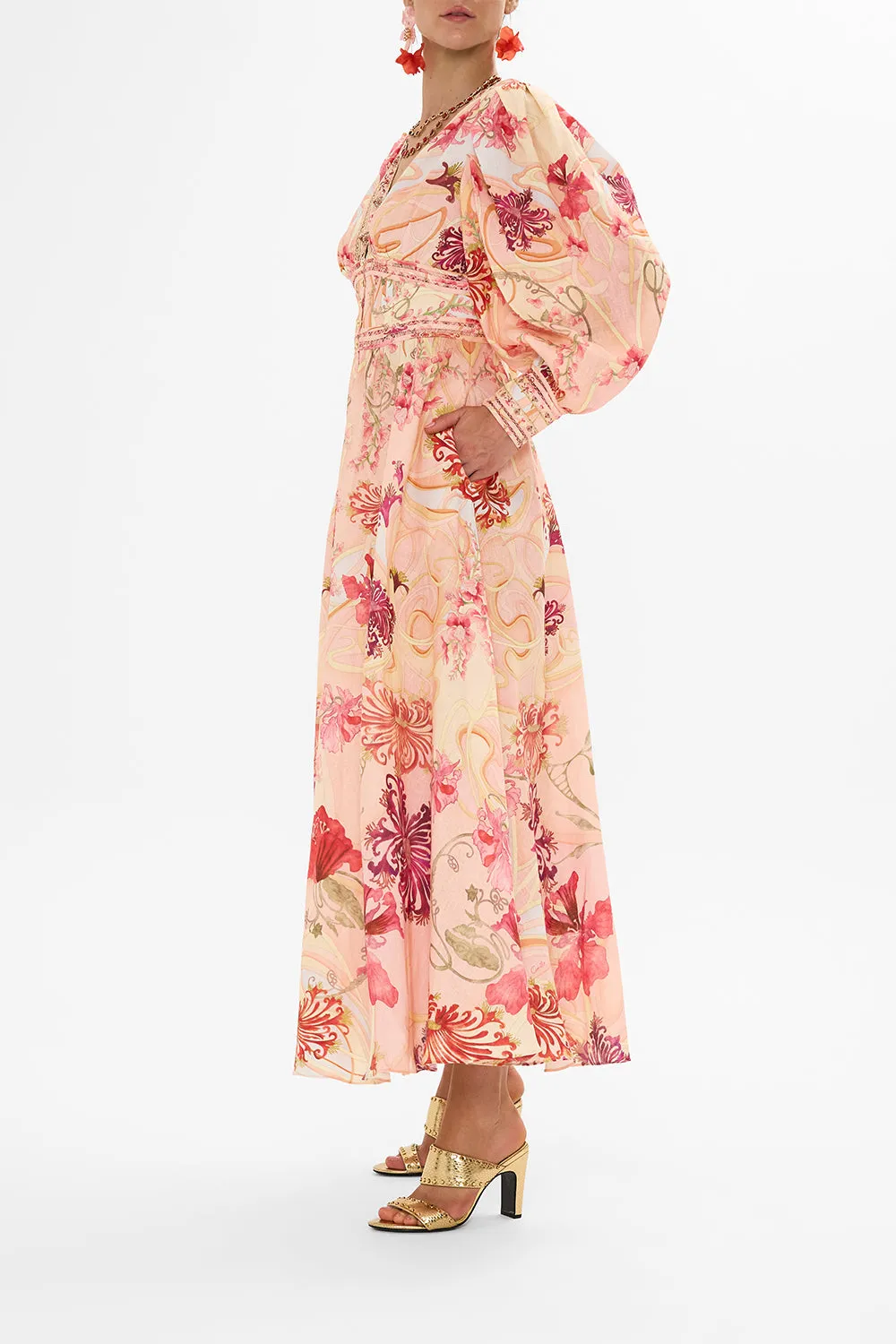 SHAPED WAISTBAND DRESS WITH GATHERED SLEEVES BLOSSOMS AND BRUSHSTROKES sold by Camilla product image thumbnail 4