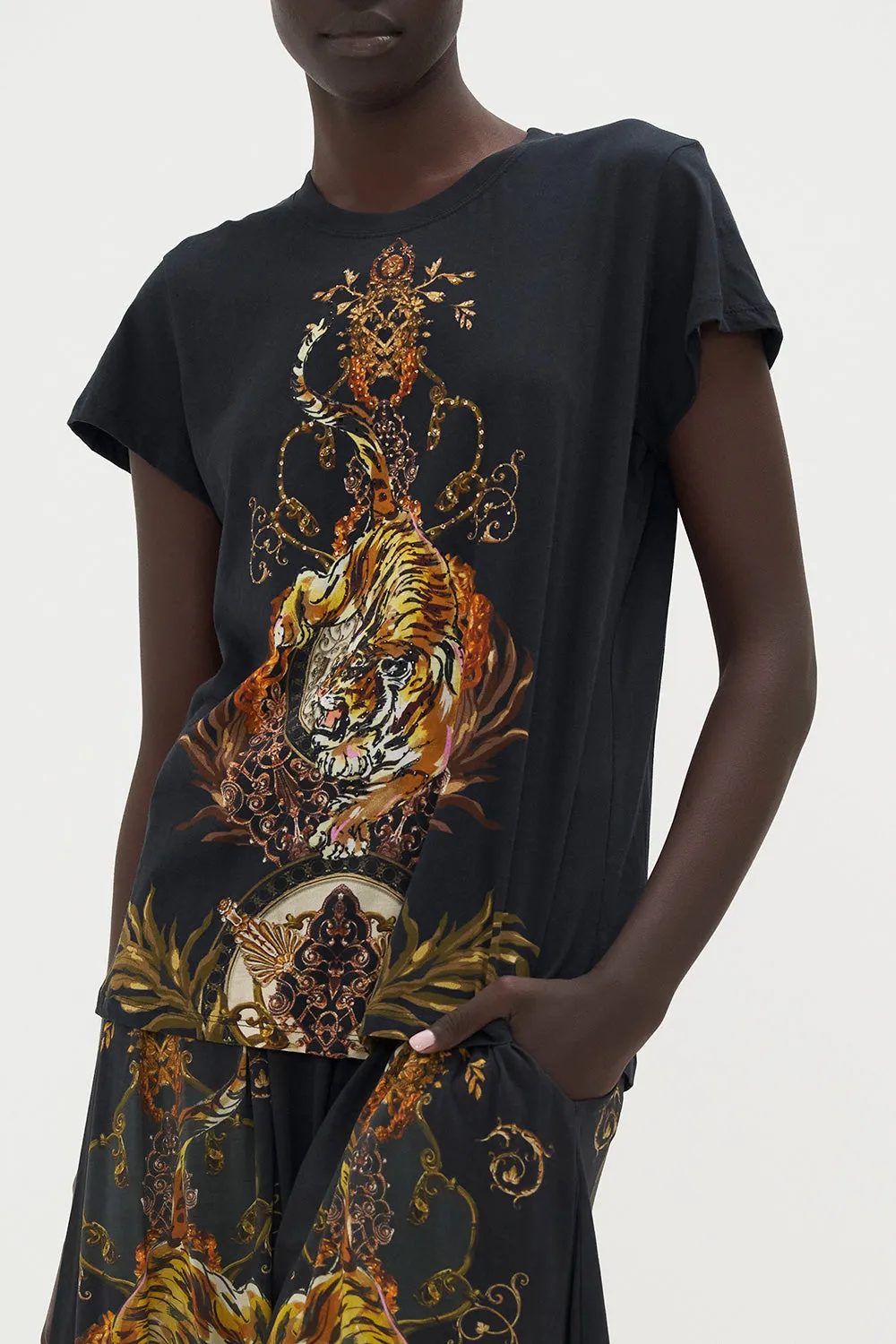 SLIM FIT ROUND NECK T-SHIRT THE QUEENS KING sold by Camilla product image thumbnail 5