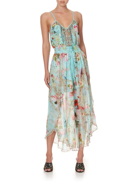 CURVED HEM PANT A ROYAL STITCH UP sold by Camilla