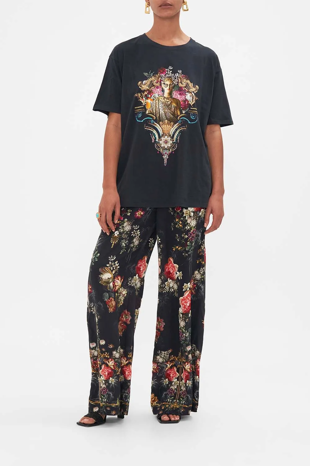 ORGANIC COTTON OVERSIZE BAND TEE A NIGHT AT THE OPERA sold by Camilla