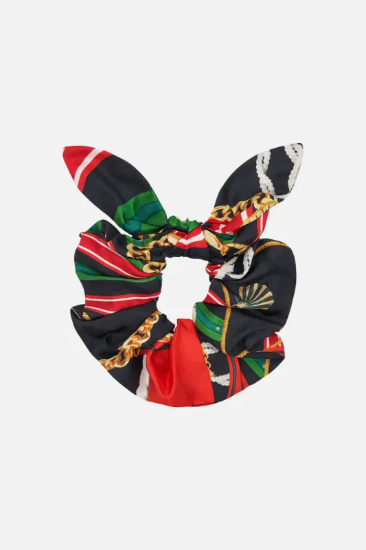 SCRUNCHIE CLUB APERITIVO sold by Camilla