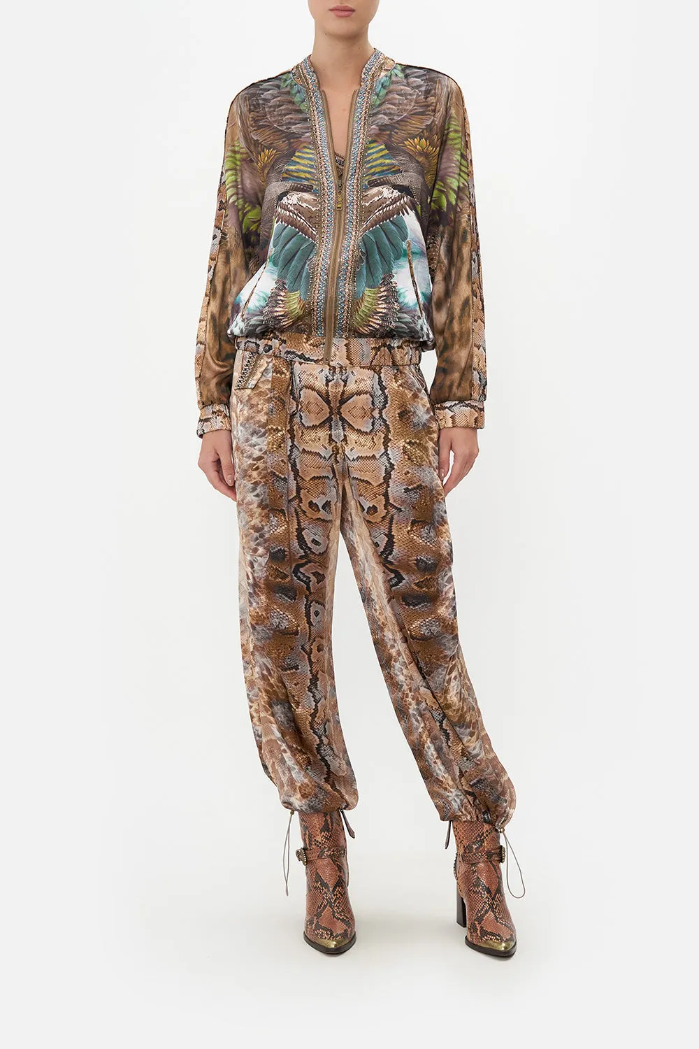 ENCASED ELASTIC RAGLAN BOMBER CALL OF THE FALCON sold by Camilla