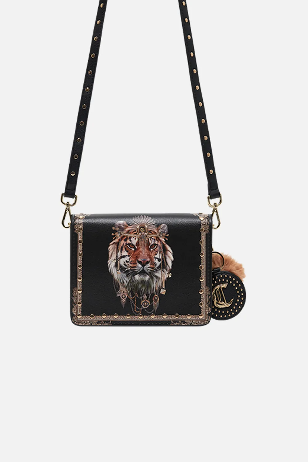 CROSS BODY BOX BAG THE NIGHT IS NOIR sold by Camilla