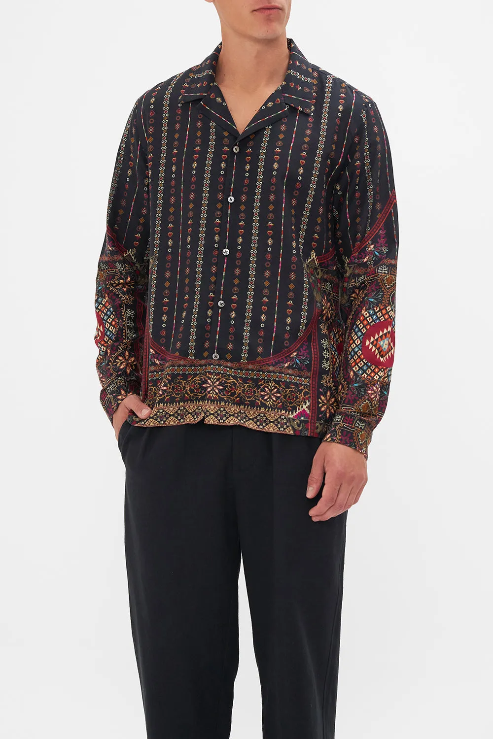 LONG SLEEVE CAMP COLLARED SHIRT THE WANDERING ONES sold by Camilla product image thumbnail 5