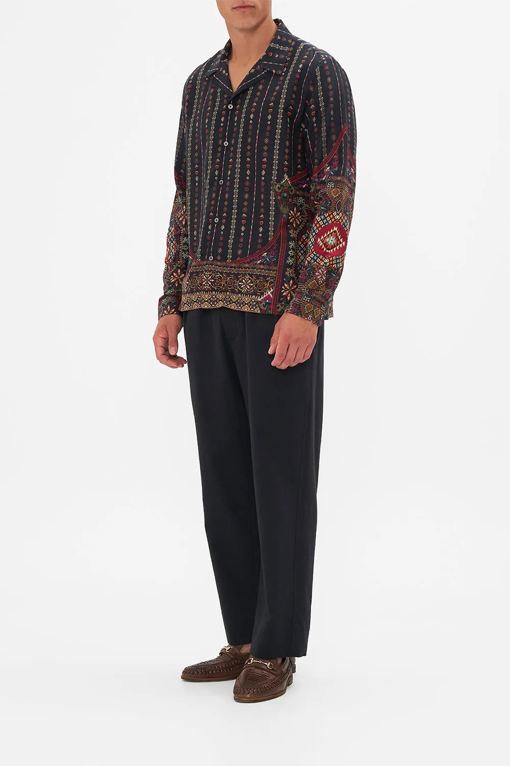 LONG SLEEVE CAMP COLLARED SHIRT THE WANDERING ONES sold by Camilla product image thumbnail 4