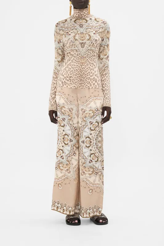 JERSEY TURTLENECK GROTTO GODDESS made by Camilla