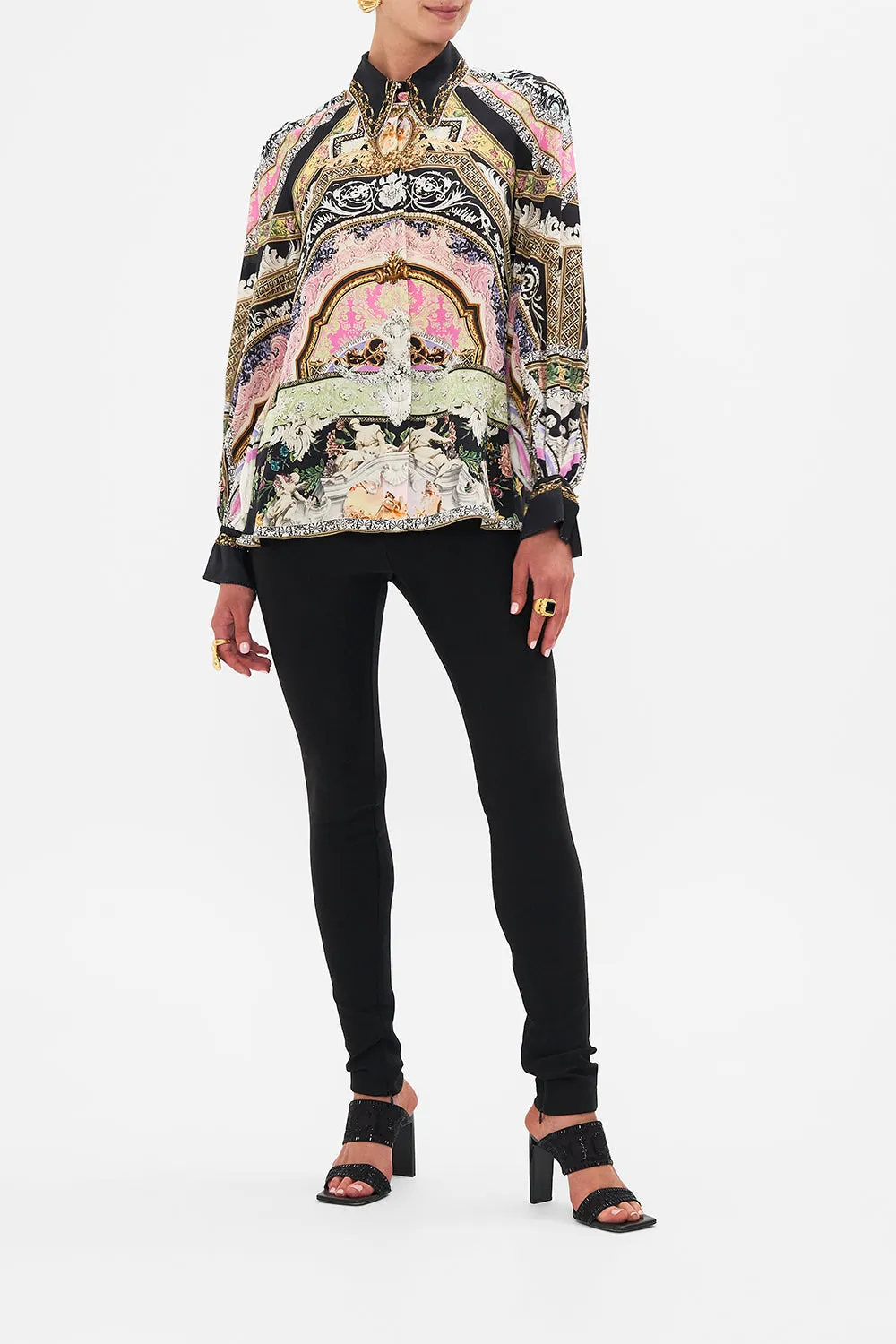 CURVED COLLAR BLOUSE FLORENCE FIELD DAY sold by Camilla