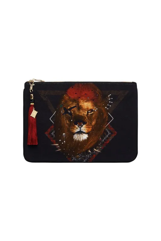 SMALL CANVAS CLUTCH SOLID BLACK sold by Camilla