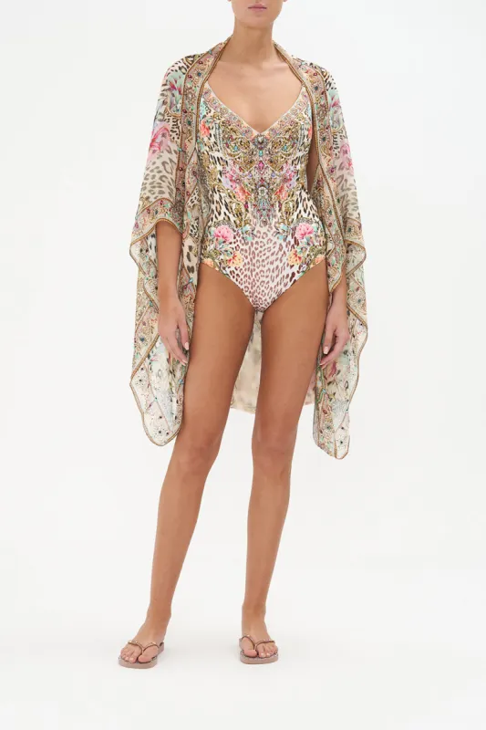 SILK SHRUG QUEEN ATLANTIS sold by Camilla