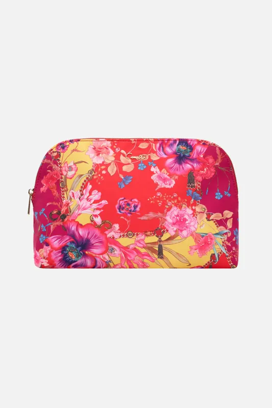 LARGE COSMETIC CASE THE BEETLES sold by Camilla