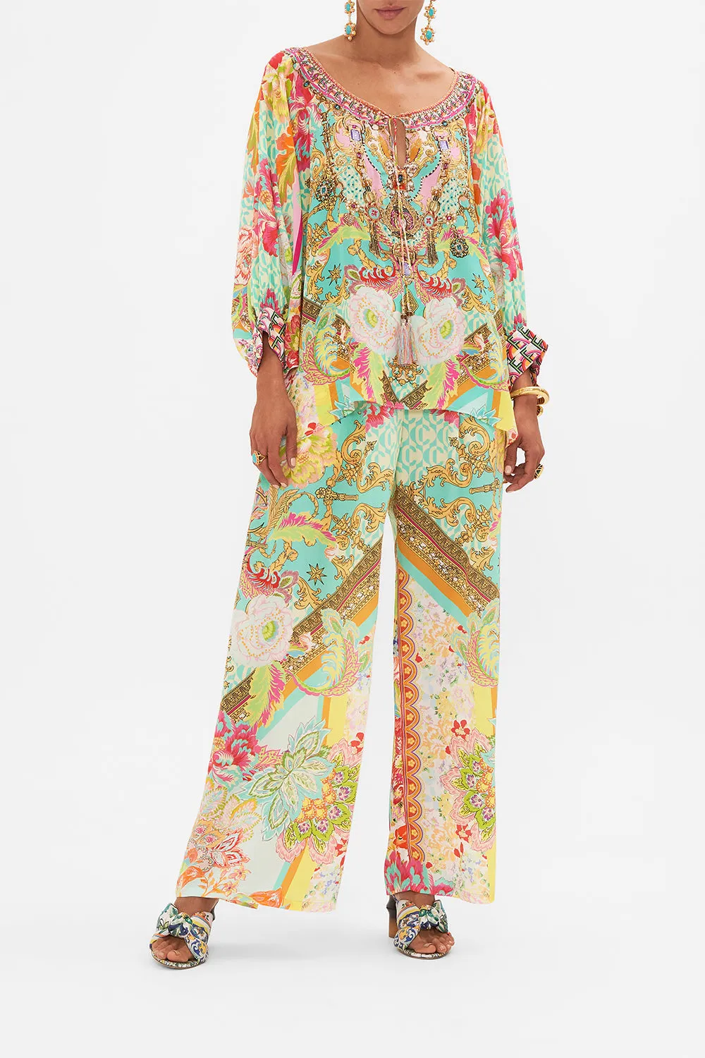 RAGLAN SLEEVE BLOUSE WITH CUFF AN ITALIAN WELCOME sold by Camilla