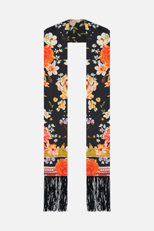 LONG SKINNY SCARF SECRET HISTORY sold by Camilla