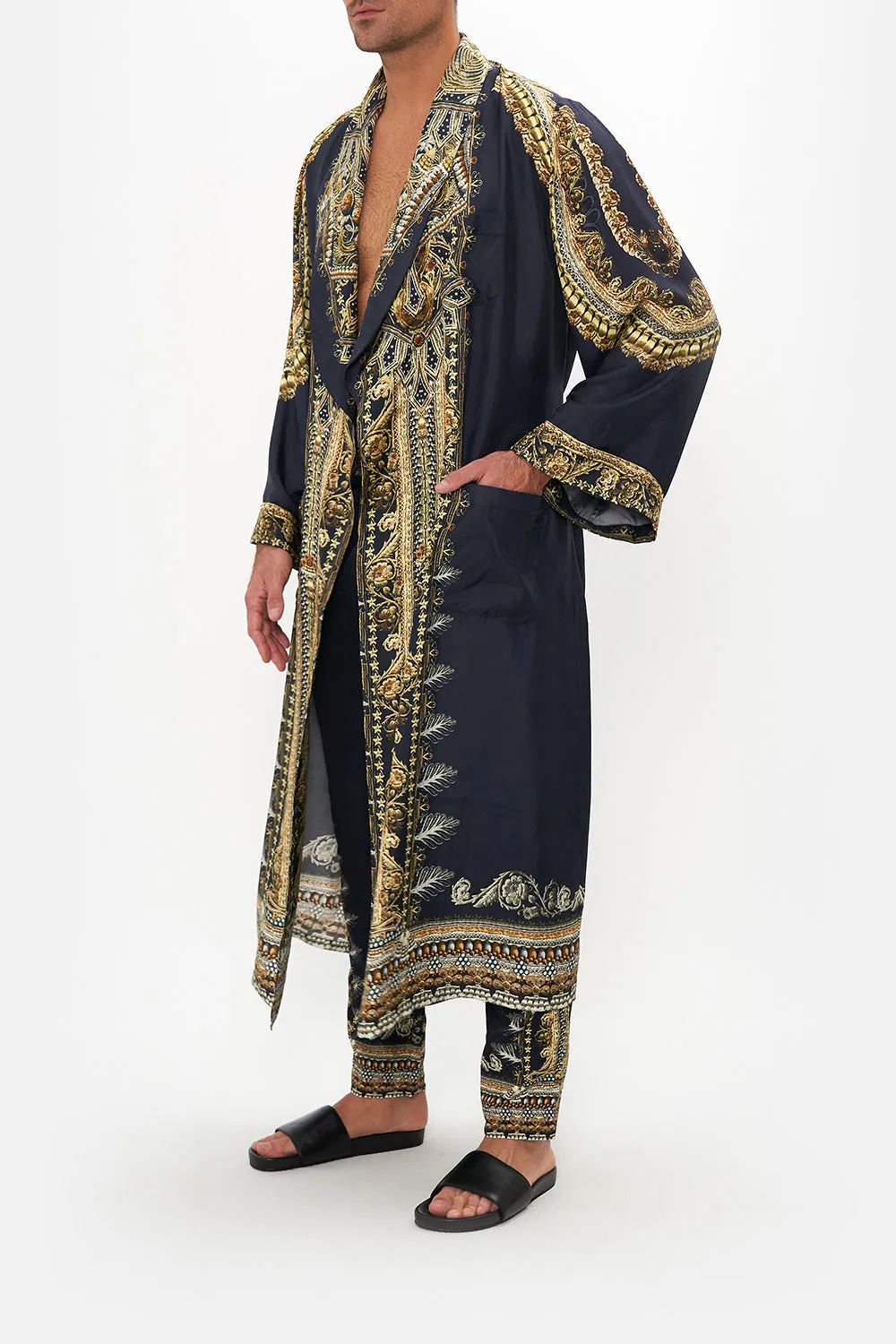 LONG LINE ROBE ITS ALL OVER TORERO sold by Camilla product image thumbnail 3