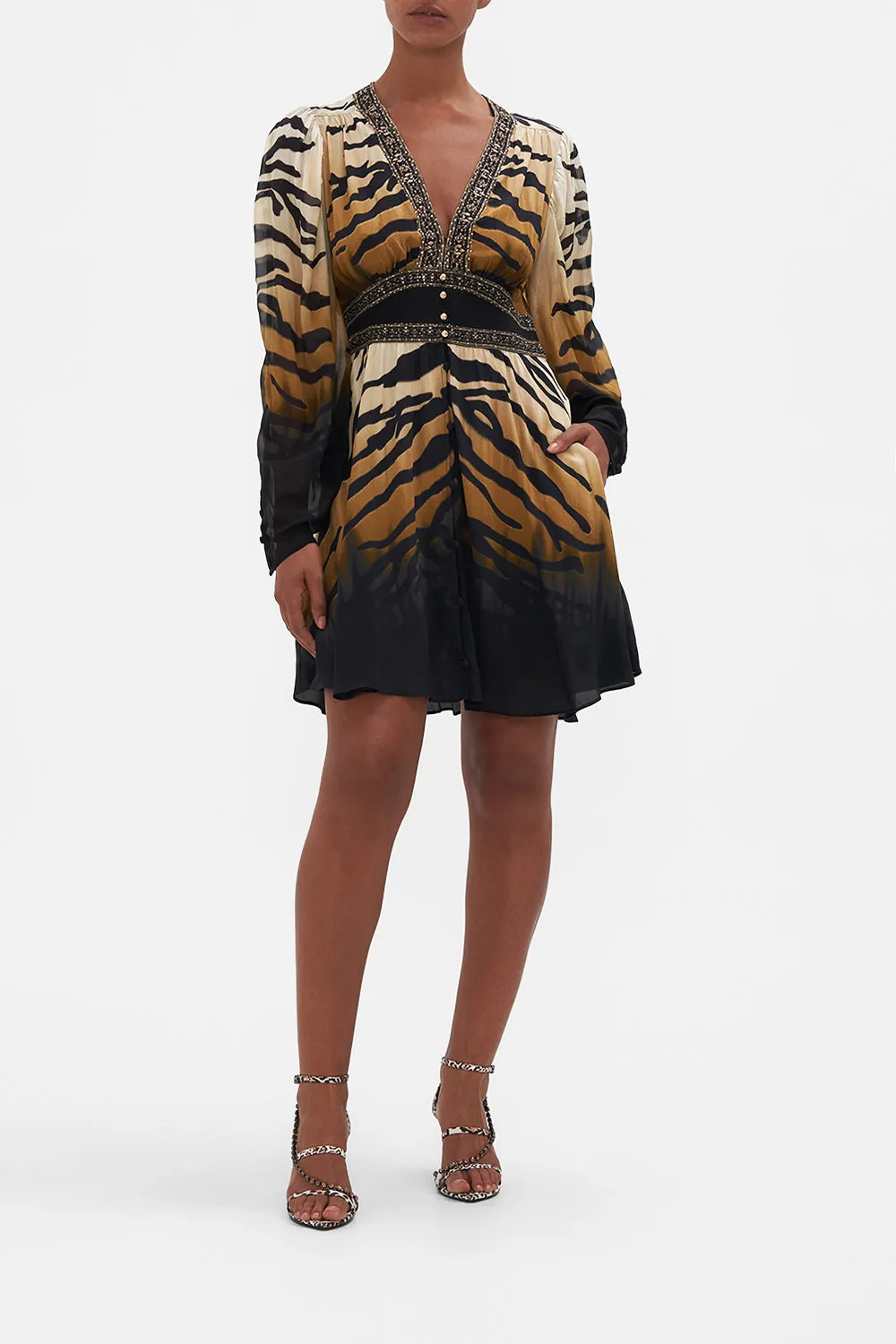 DROP SLEEVE DRESS WITH WAISTBAND TAME MY TIGER sold by Camilla