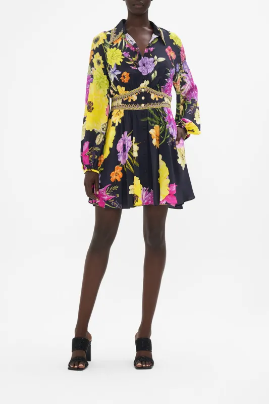 COLLARED SHAPED WAISTBAND DRESS PEACE BE WITH YOU sold by Camilla