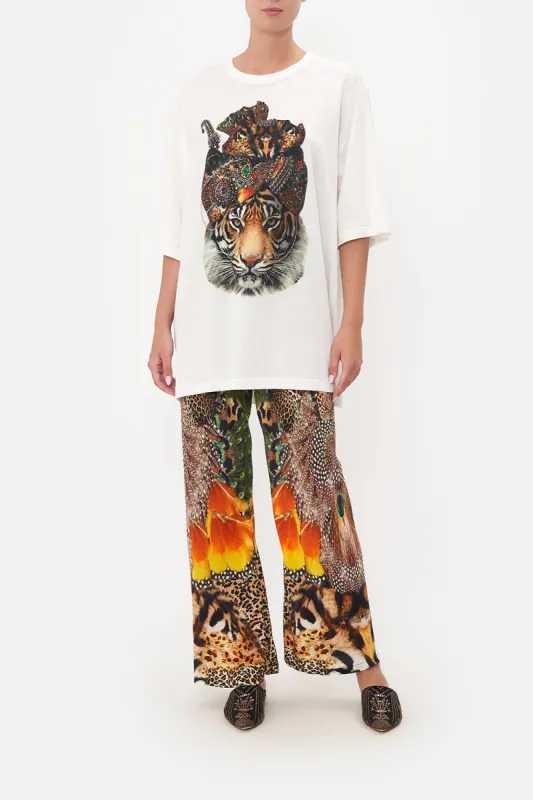 SUPER OVERSIZED TEE SURREALIST XANADU sold by Camilla