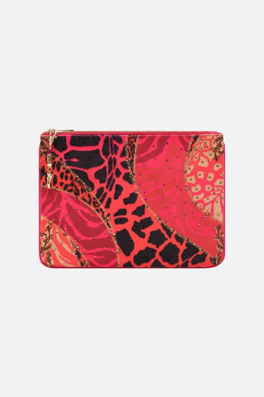 SMALL CANVAS CLUTCH ALWAYS CHANGE YOUR SPOTS sold by Camilla