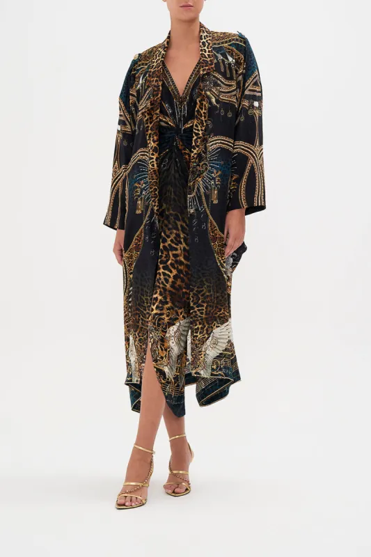 RELAXED PANEL COAT ROCKSTAR ROYALTY sold by Camilla