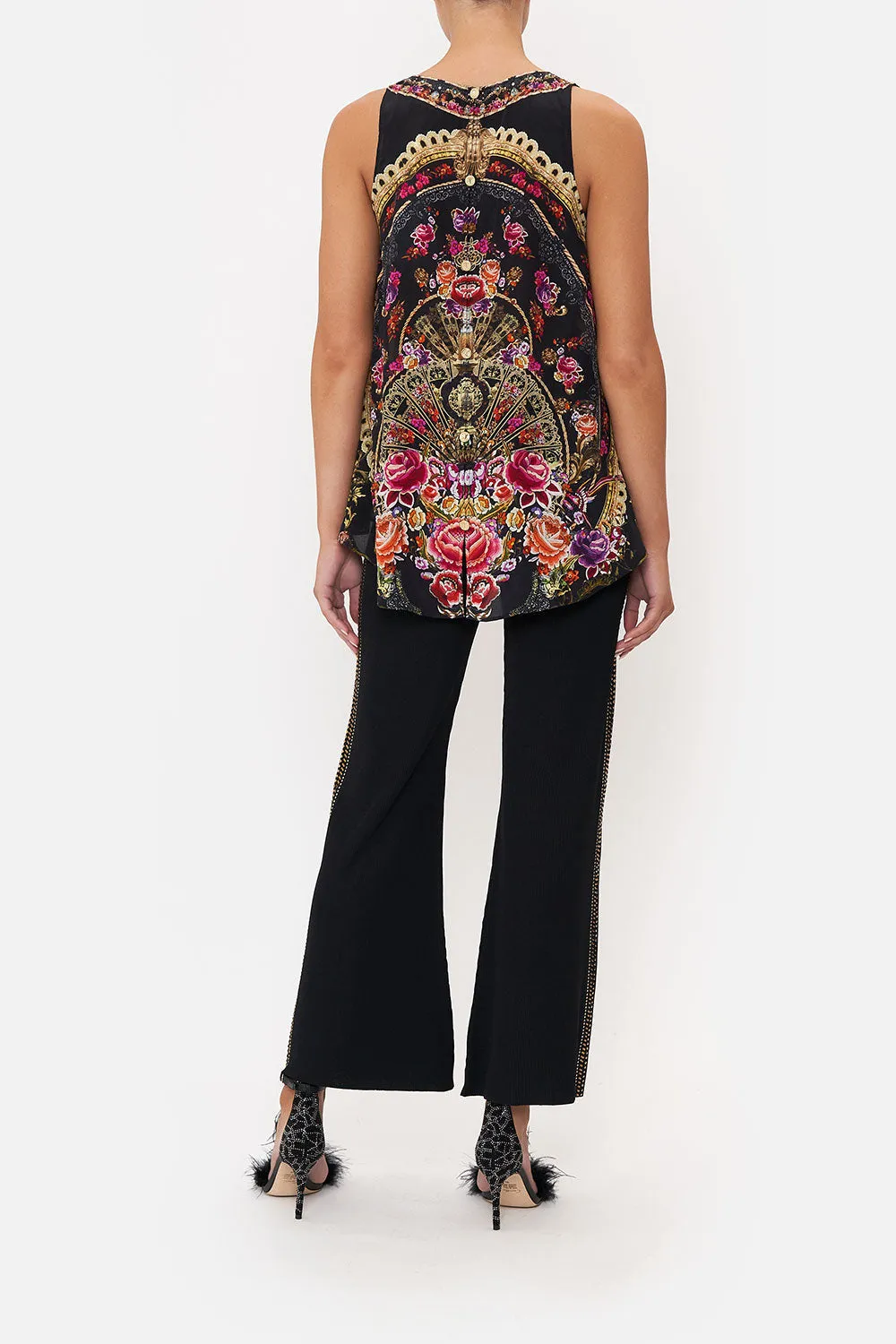 V NECK BUTTON BACK TOP DANCE WITH DUENDE sold by Camilla product image thumbnail 2