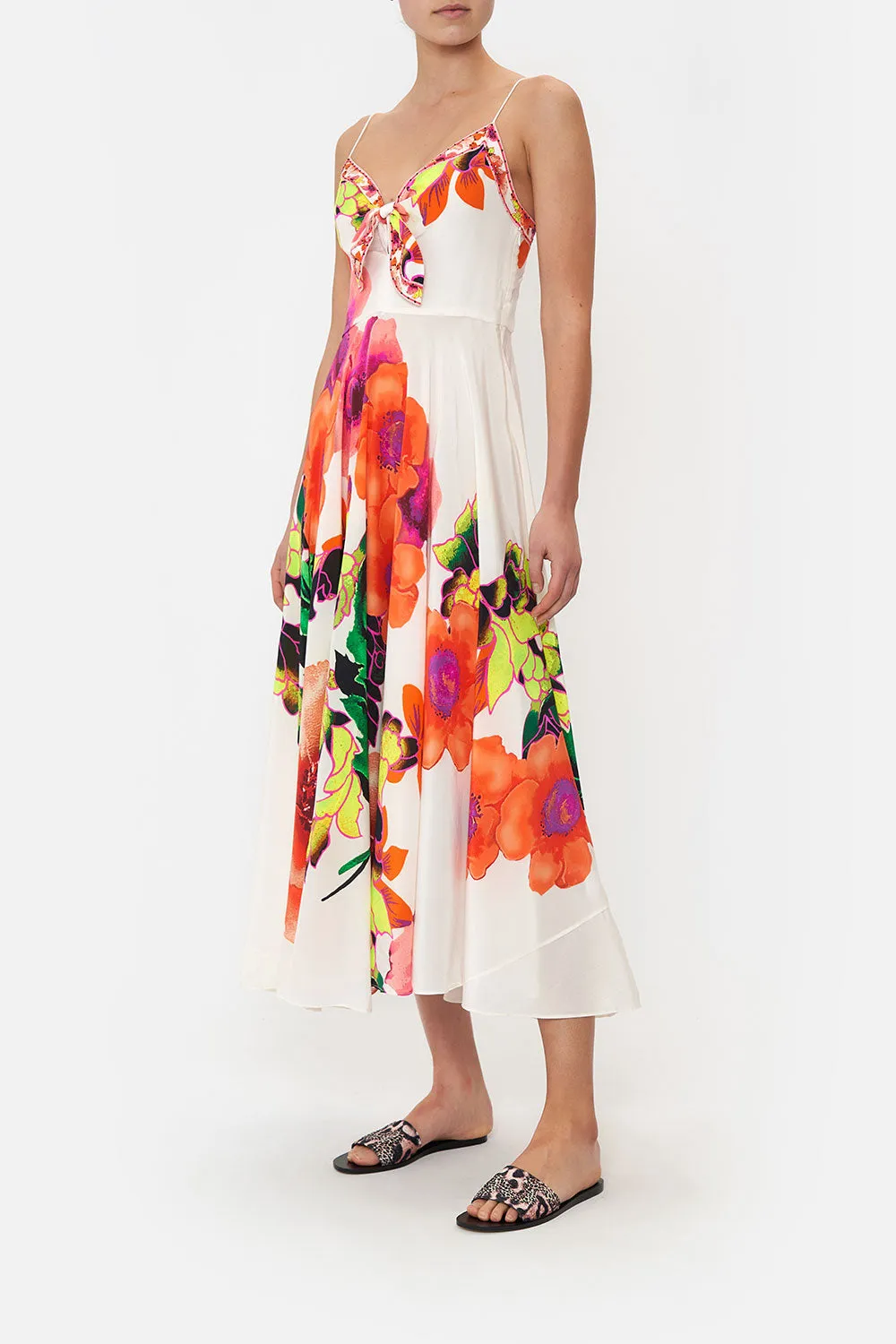 LONG DRESS WITH TIE FRONT PRETTY AS A POPPY sold by Camilla product image thumbnail 4