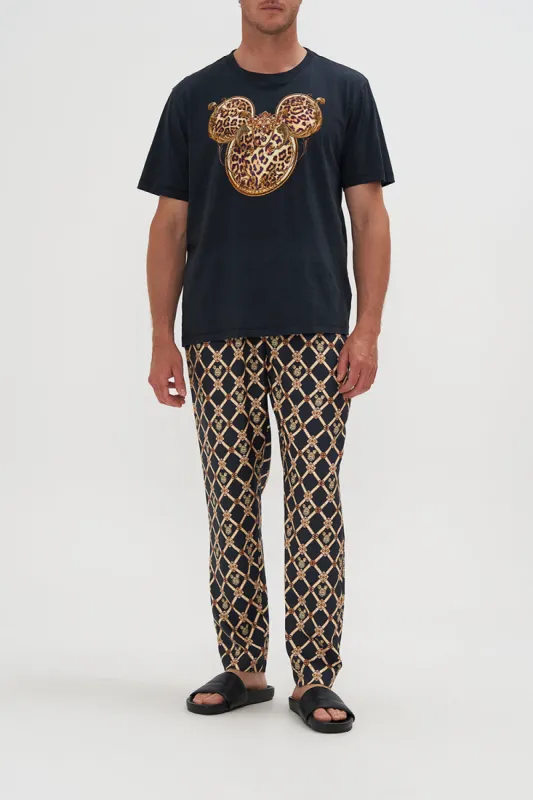 RELAXED FIT TEE MICKEYS KINGDOM sold by Camilla