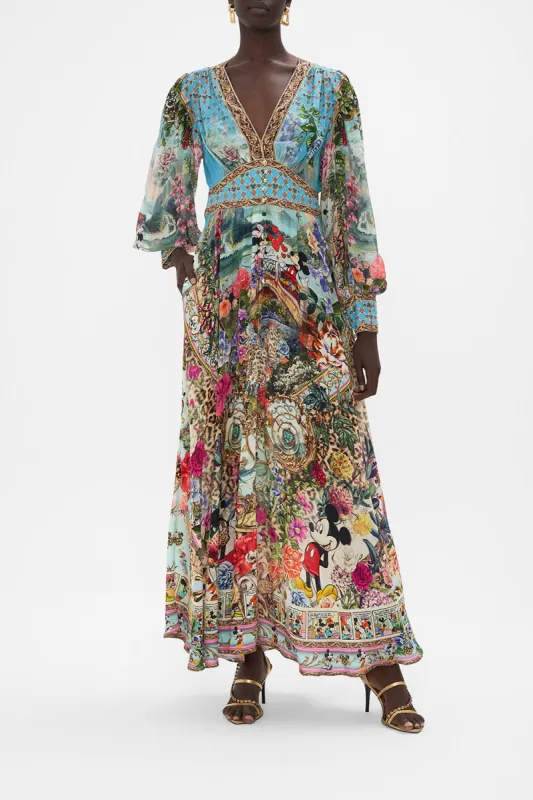 SHAPED WAISTBAND DRESS WITH GATHERED SLEEVES MICKEY TAKES A TRIP made by Camilla