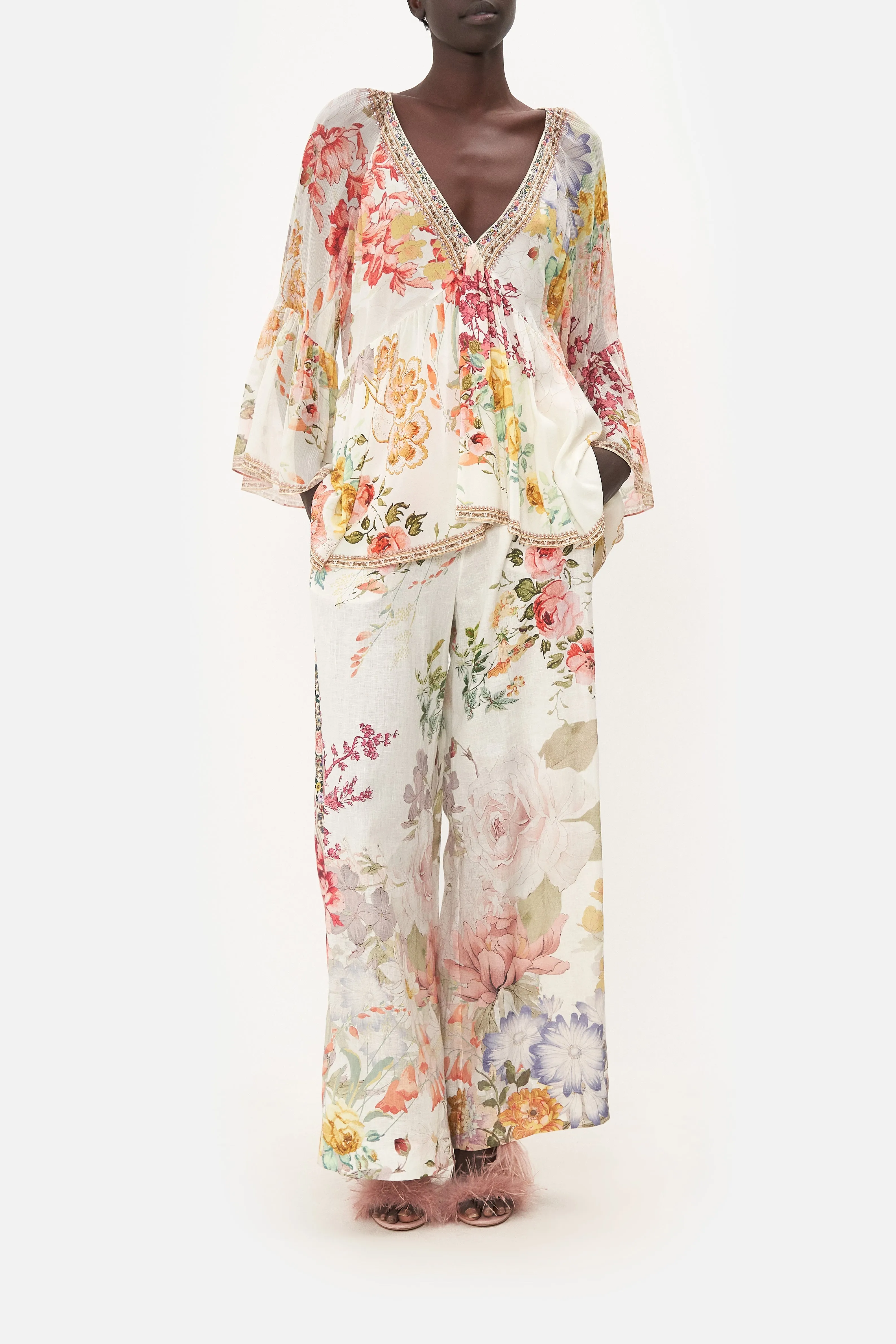 RAGLAN BLOUSE WITH SLEEVE RUFFLE ROMANTIC RITES sold by Camilla