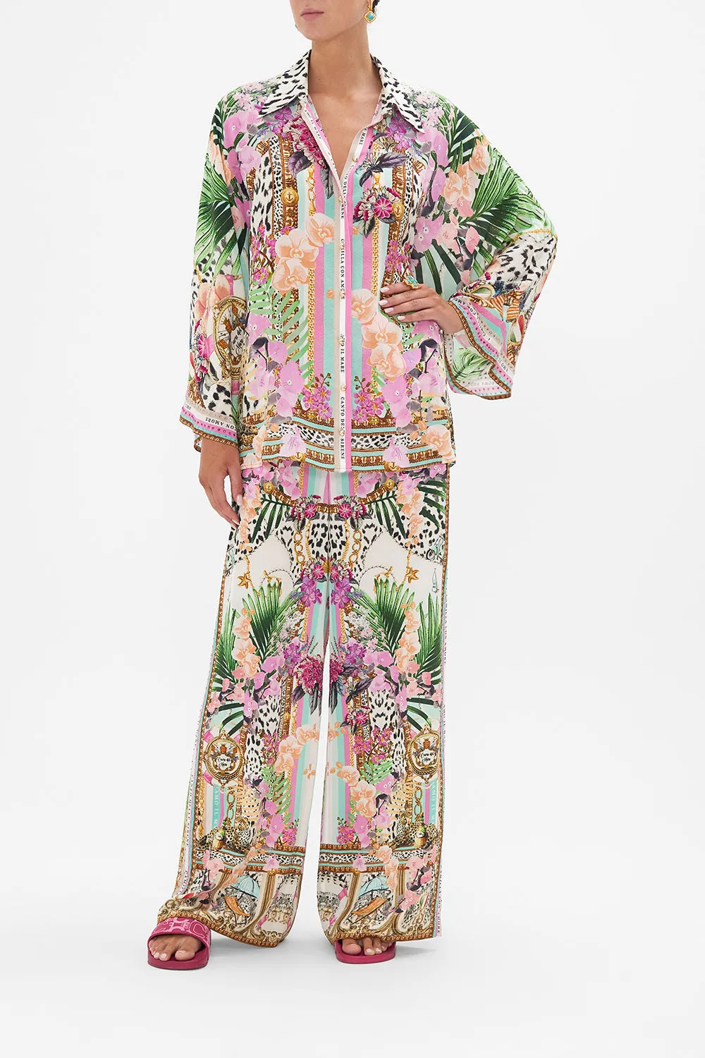 WIDE SLEEVE BLOUSE DEAR AMORE MIO sold by Camilla