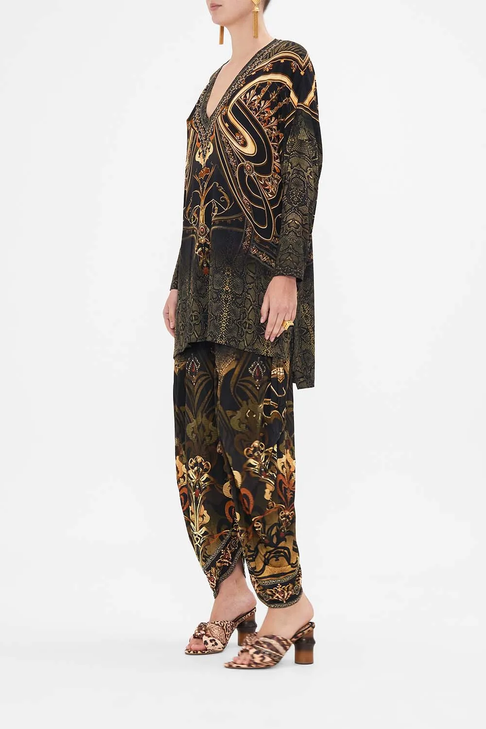 SIDE SPLIT TEE NOUVEAU NOIR sold by Camilla product image thumbnail 4