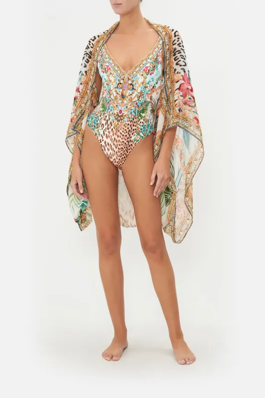 SILK SHRUG ROYALTY LOYALTY sold by Camilla