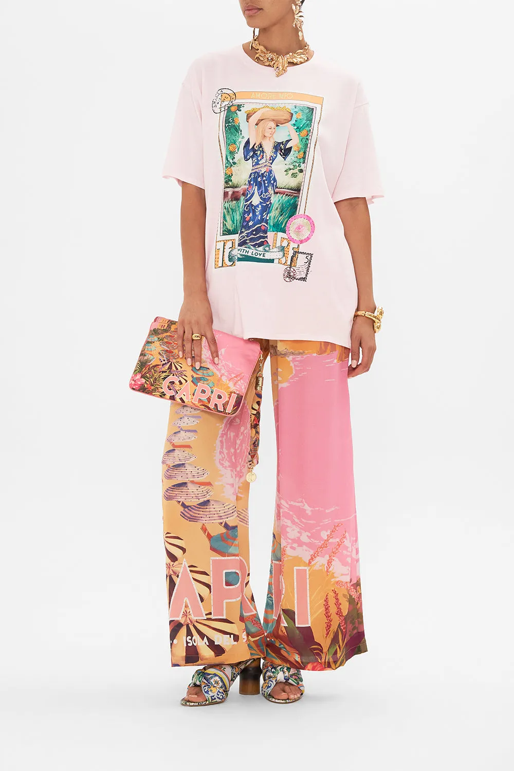 OVERSIZED BAND TEE CAPRI ME sold by Camilla