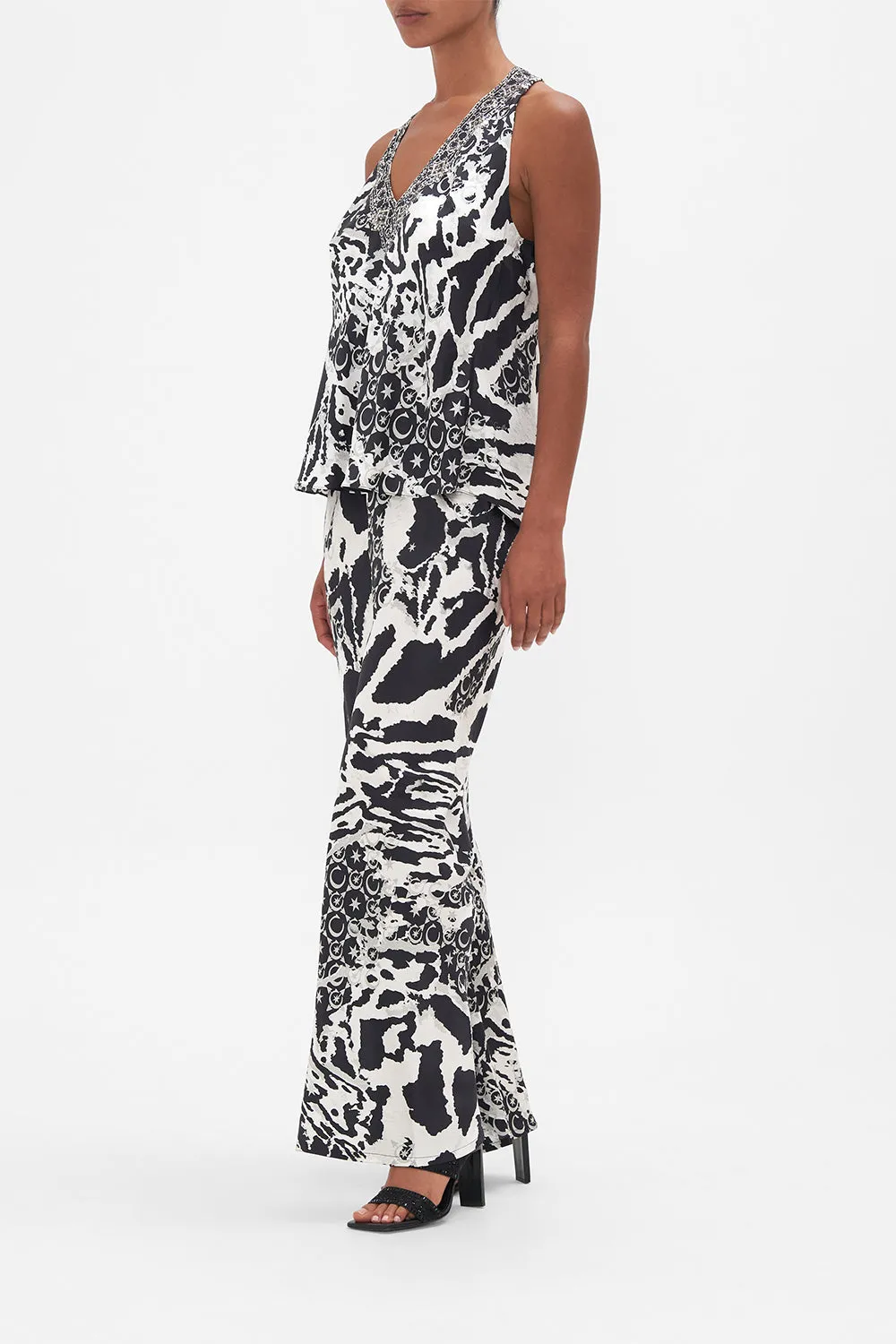 V NECK TOP WITH KNOT BACK FELINE FANTASY sold by Camilla product image thumbnail 4