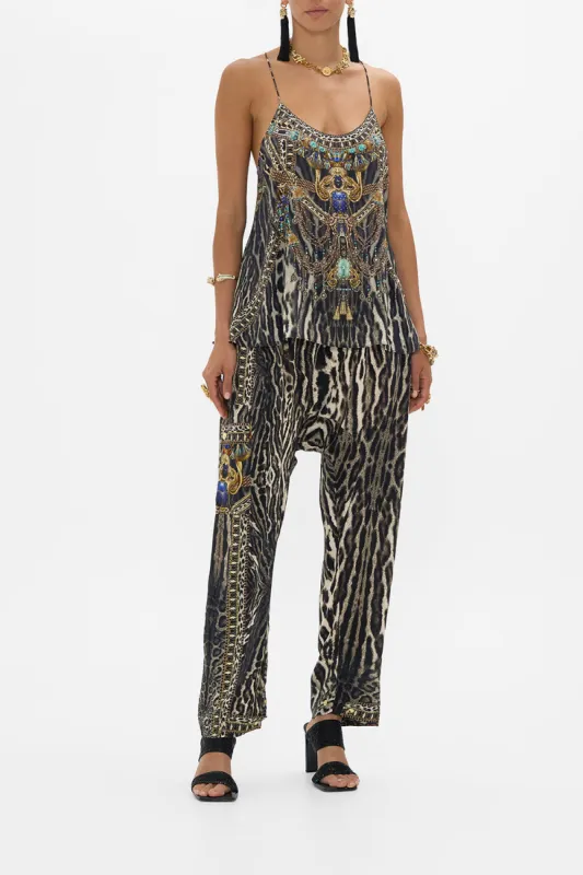 T BACK SHOESTRING TOP CAT WORSHIP sold by Camilla