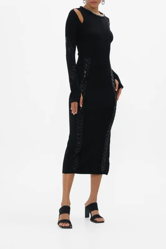 ENGINEERED CUT OUT LONG KNIT DRESS CARTOUCHE KINGDOM sold by Camilla